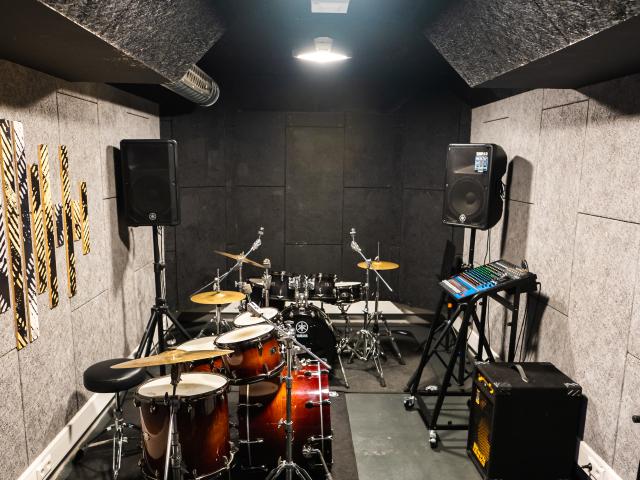 Room 7 - Basic